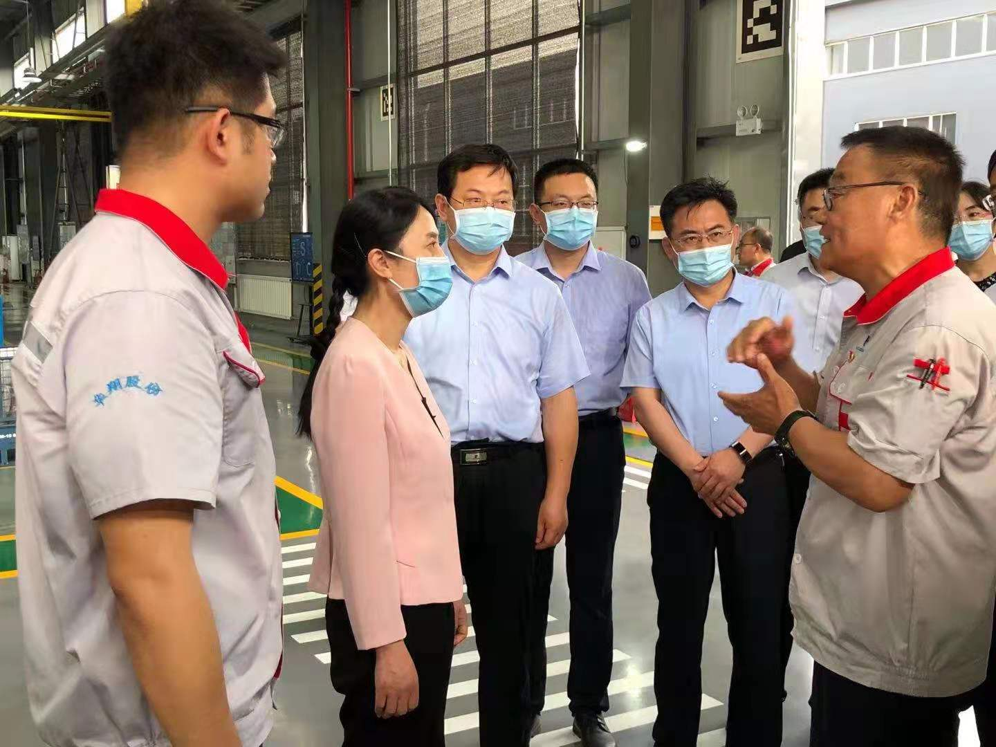 省委常委、組織部部長陳安麗蒞臨我司調(diào)研企業(yè)黨建及運(yùn)行情況
